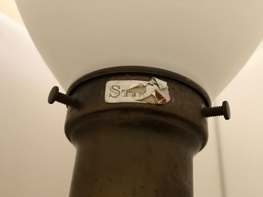 Pair Of Vintage Tall Brass And White Porcelain Table Lamps By Stiffel [Photo 20]