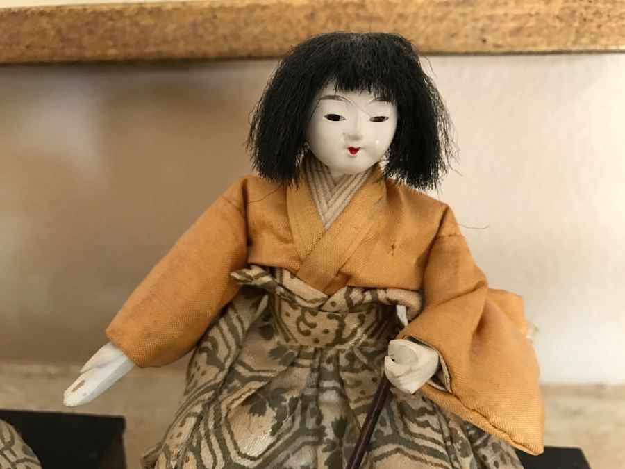 Set Of (4) Vintage Japanese Dolls On Wooden Stands [Photo 10]