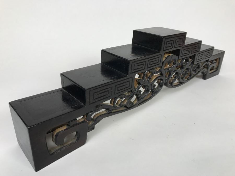 Black Asian Display Stand [Photo 5]