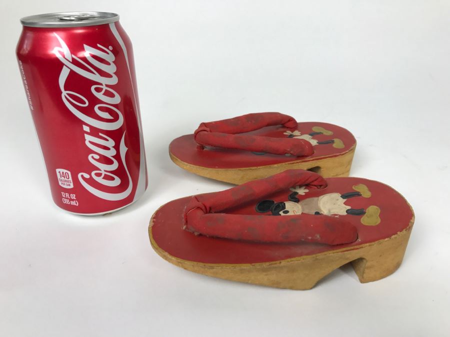 Vintage Japanese Hand Painted Wooden Mickey Mouse Sandals [Photo 6]