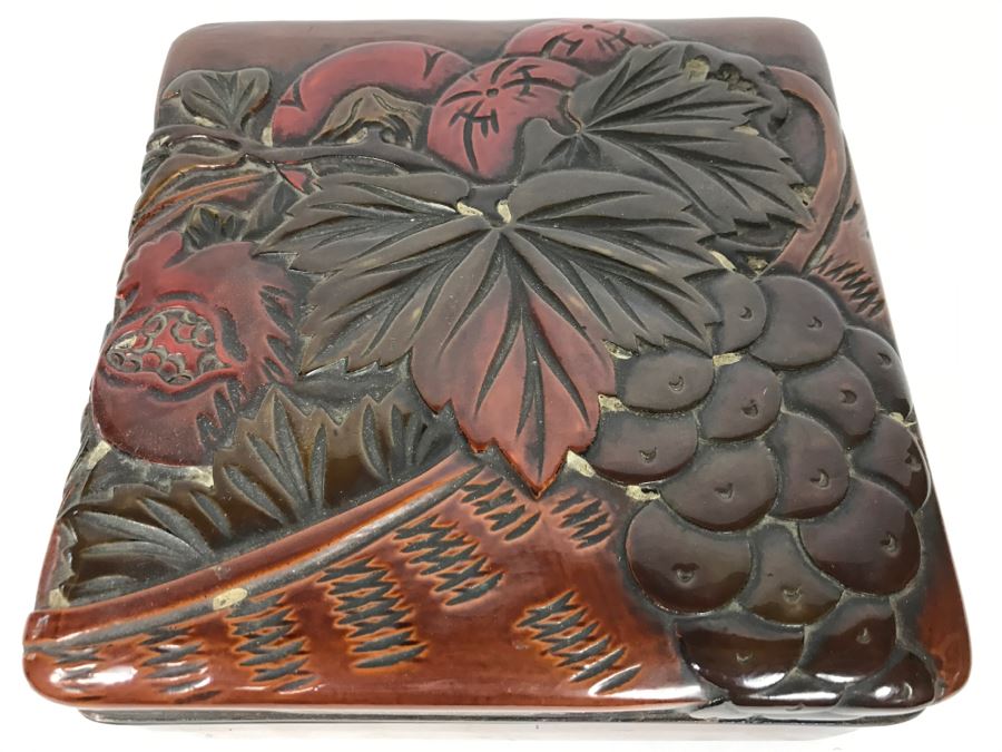 Vintage Lacquer Box [Photo 4]