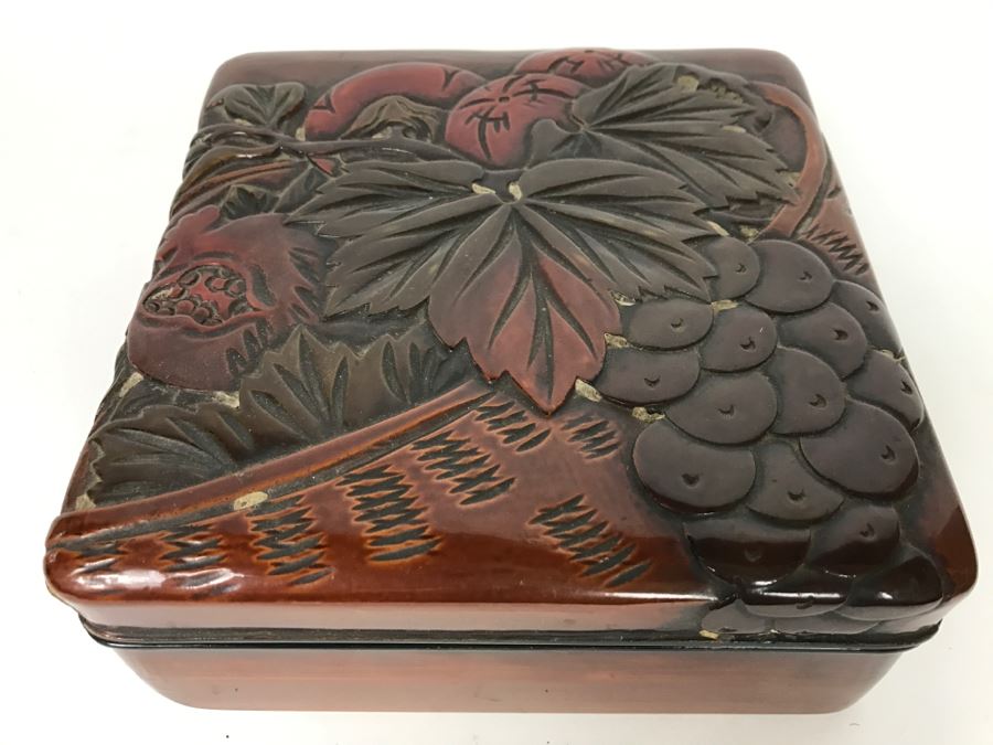 Vintage Lacquer Box [Photo 3]