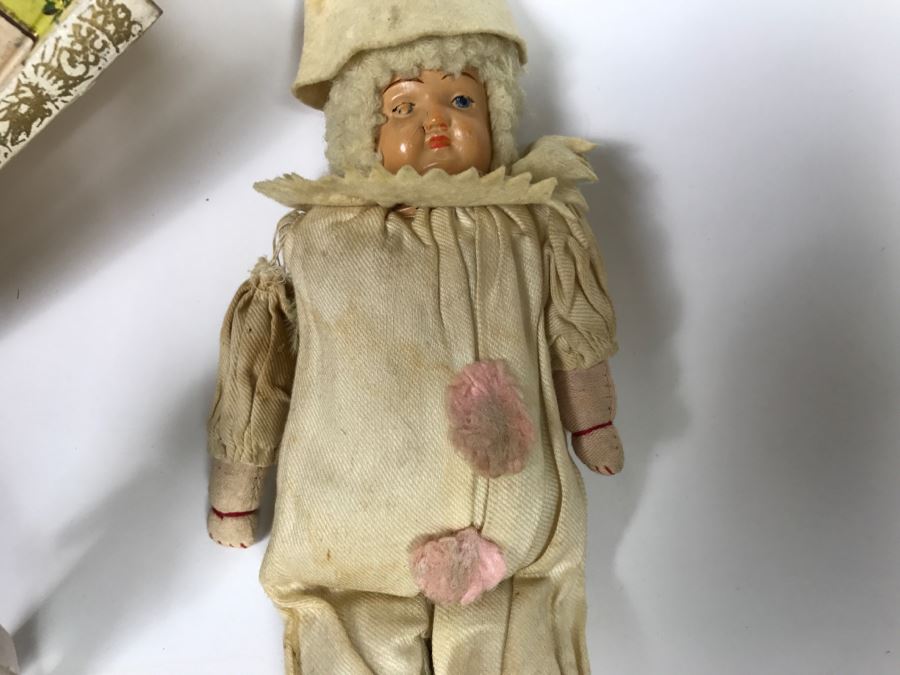 Vintage Lot Featuring Old Clown Doll, Vintage Fan, Vintage Playing Cards Case And Other Items [Photo 15]