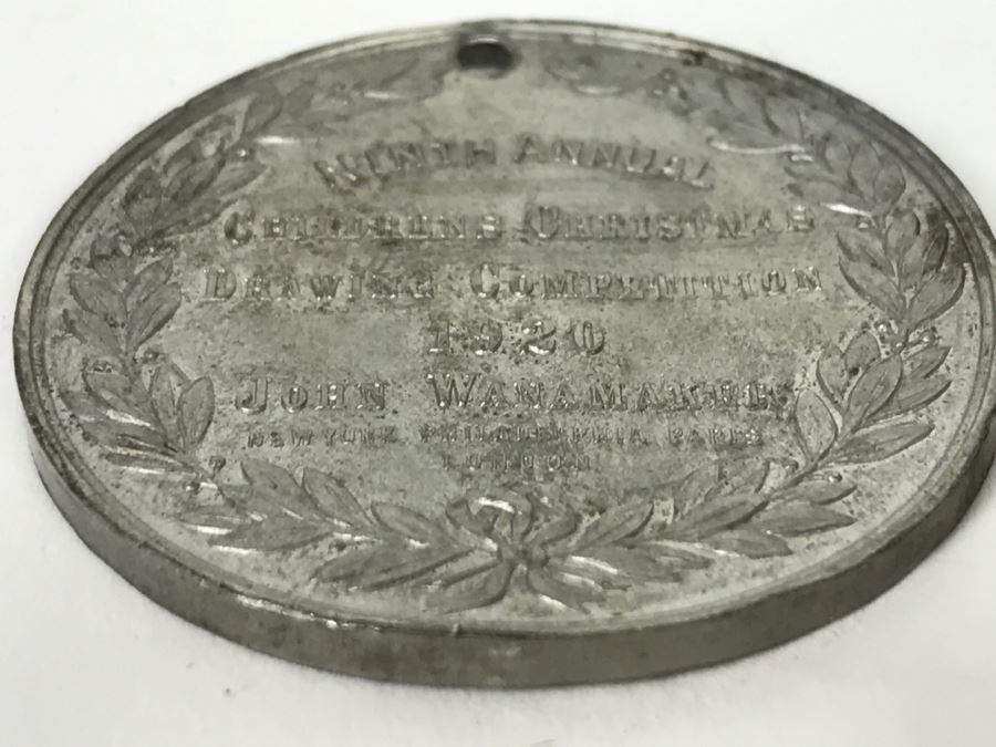 Vintage 1920 Token Coin Pendant From Ninth Annual John Wanamaker Childrens Christmas Drawing Competition [Photo 7]