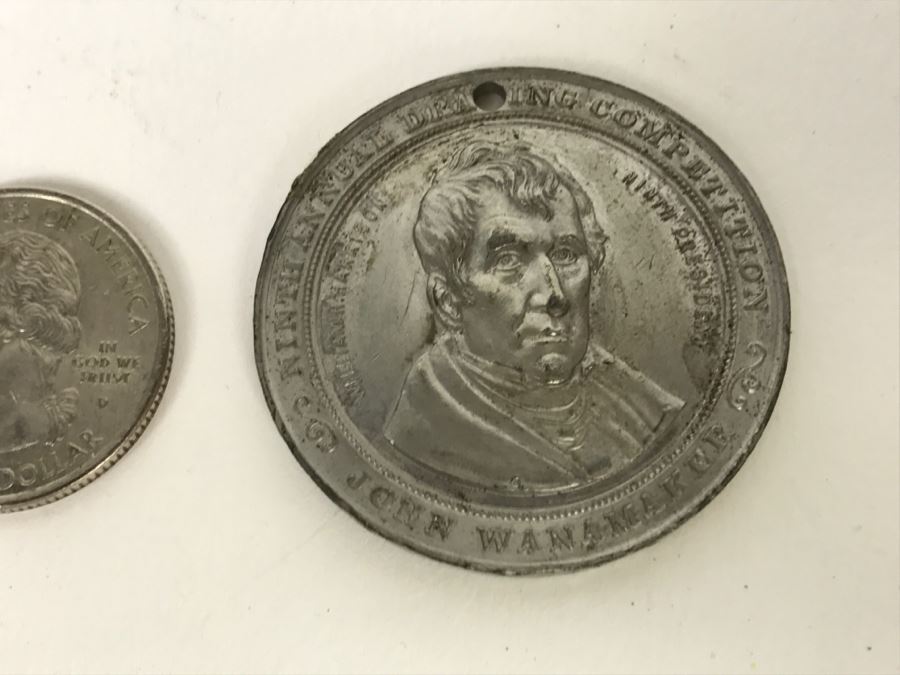 Vintage 1920 Token Coin Pendant From Ninth Annual John Wanamaker Childrens Christmas Drawing Competition [Photo 9]