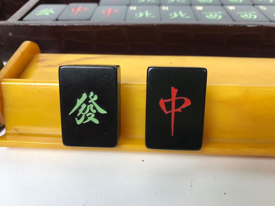 Vintage Mahjong Chinese Game Set With Carrying Case [Photo 8]