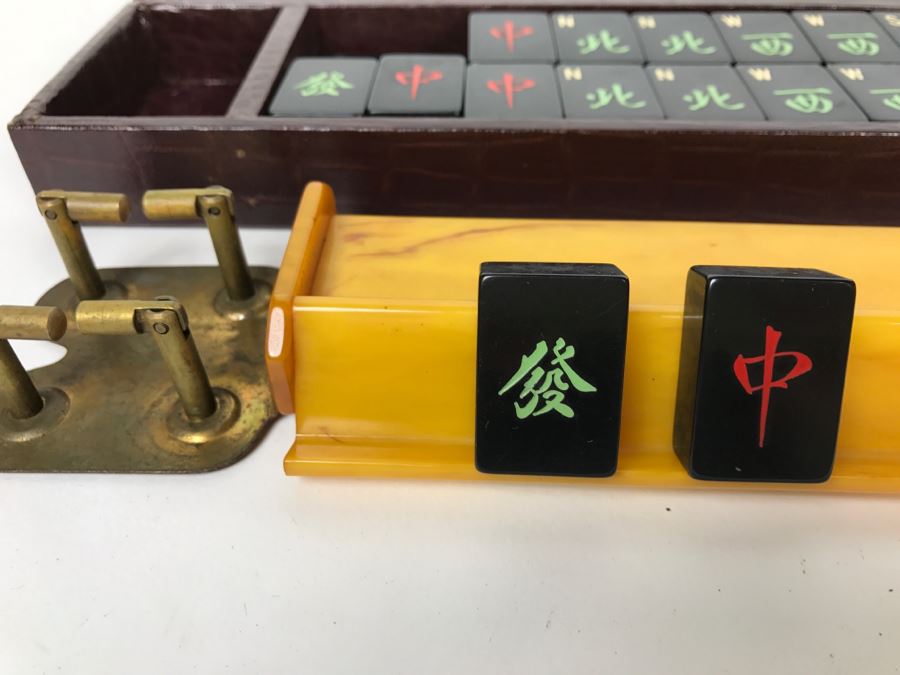 Vintage Mahjong Chinese Game Set With Carrying Case [Photo 7]