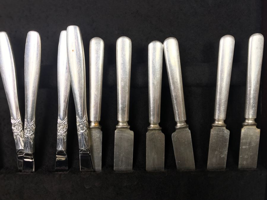 Wooden Silverware Box With (2) Separate Silverplate Flatware Patterns - 1847 Rogers Bros And Ekco Eterna Inverness Silver Plate [Photo 12]