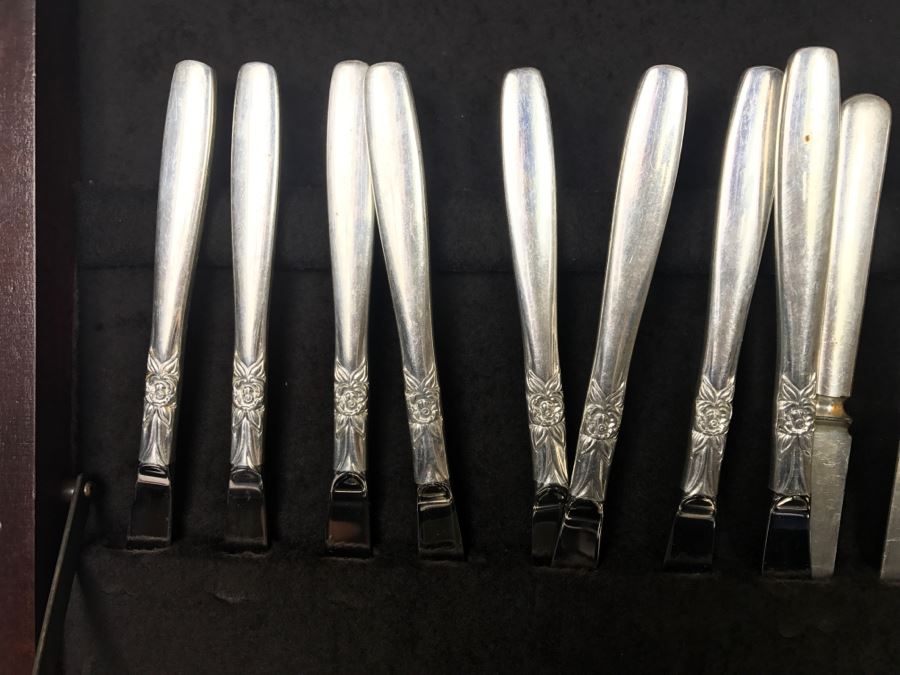 Wooden Silverware Box With (2) Separate Silverplate Flatware Patterns - 1847 Rogers Bros And Ekco Eterna Inverness Silver Plate [Photo 11]