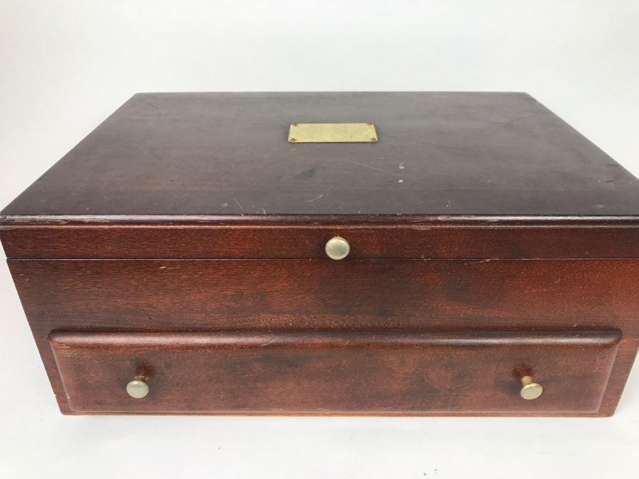 Wooden Silverware Box With (2) Separate Silverplate Flatware Patterns - 1847 Rogers Bros And Ekco Eterna Inverness Silver Plate [Photo 15]