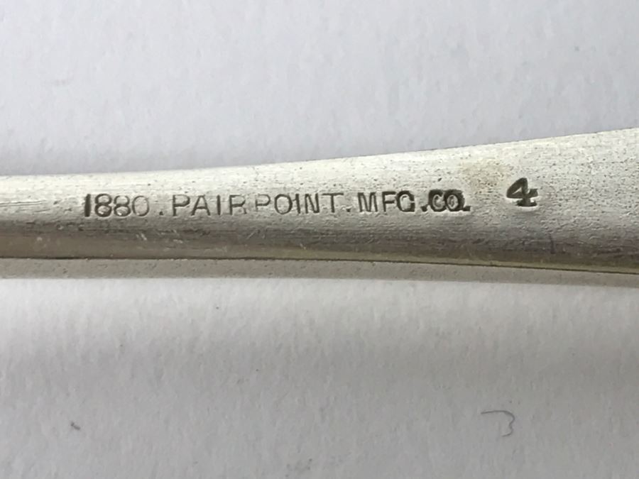 Vintage 1880 Pairpoint Mfg Co Silverplate Chased Design Floral Pattern Serving Spoon [Photo 6]