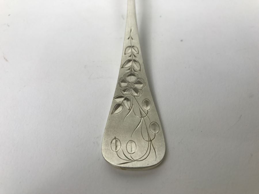 Vintage 1880 Pairpoint Mfg Co Silverplate Chased Design Floral Pattern Serving Spoon [Photo 2]