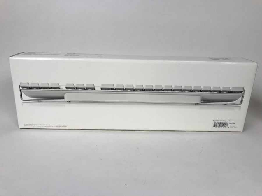 New Old Stock Apple Wireless Keyboard M9270LL/A [Photo 4]