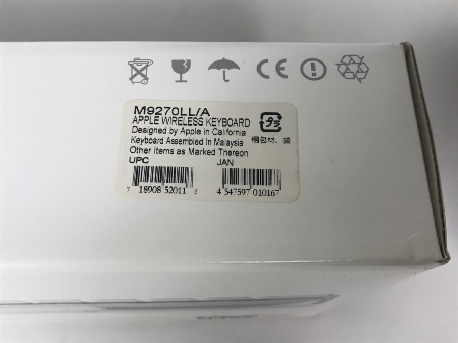 New Old Stock Apple Wireless Keyboard M9270LL/A [Photo 6]