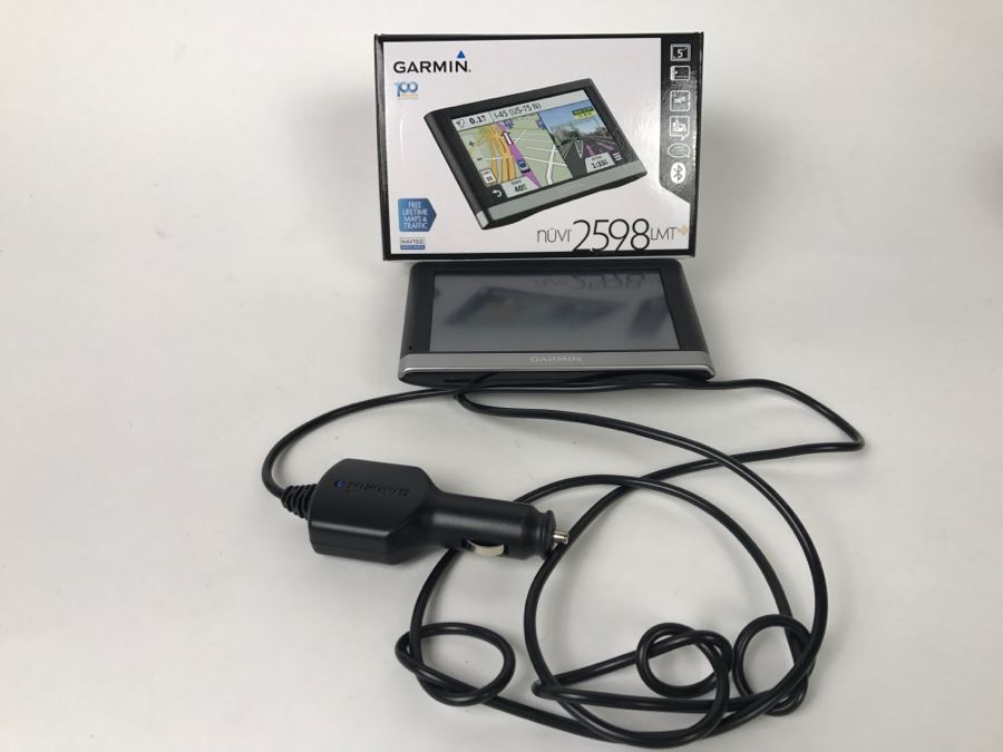 Garmin Nuvi 2598 Car Navigation System [Photo 2]