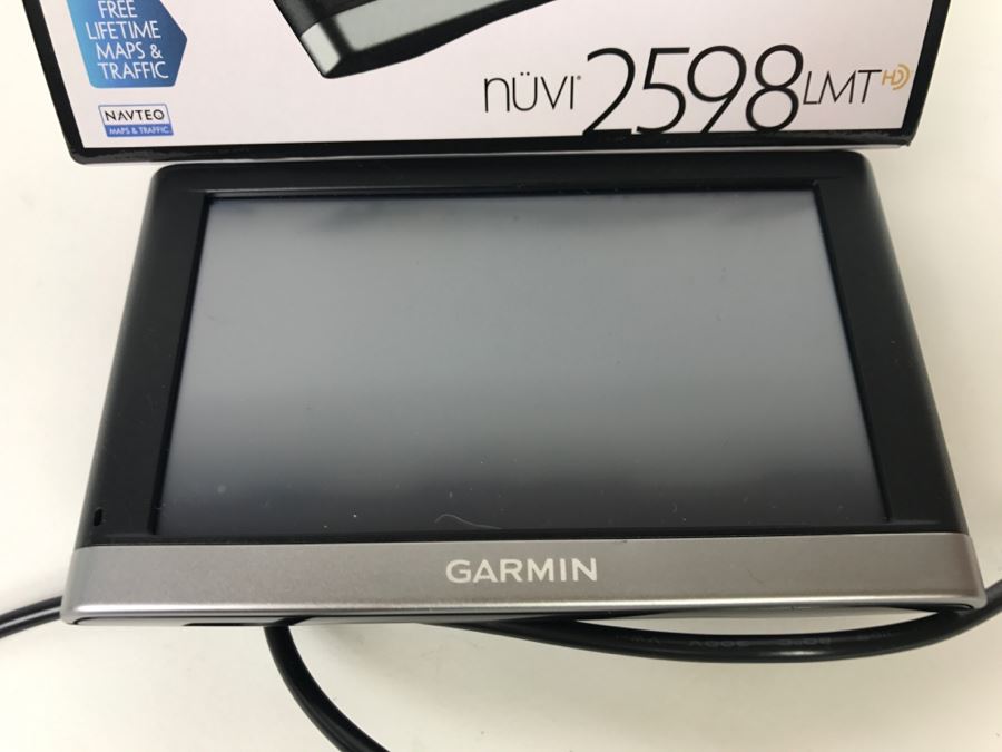Garmin Nuvi 2598 Car Navigation System [Photo 4]