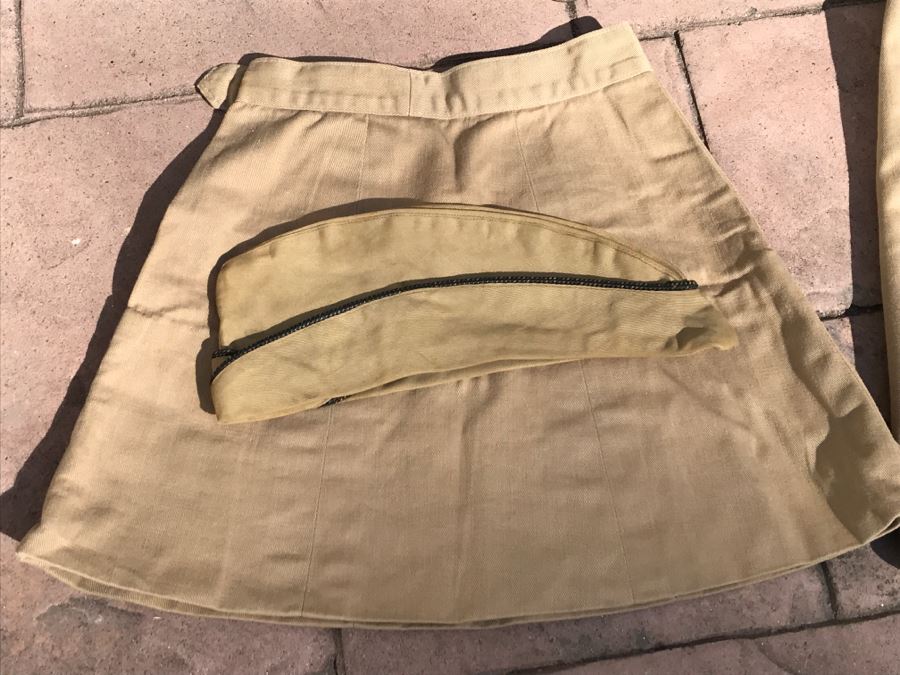 Vintage Girls ARMY Nurse WWII Uniform Hand Made In India Includes Jacket With Belt, (2) Hats, (2) Skirts And Extra Buttons [Photo 21]