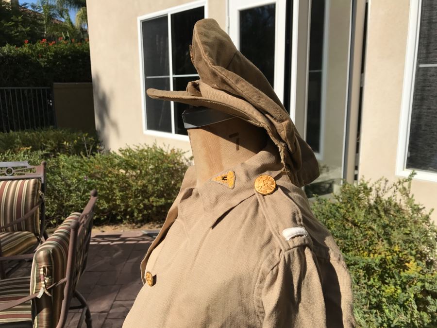 Vintage Girls ARMY Nurse WWII Uniform Hand Made In India Includes Jacket With Belt, (2) Hats, (2) Skirts And Extra Buttons [Photo 11]