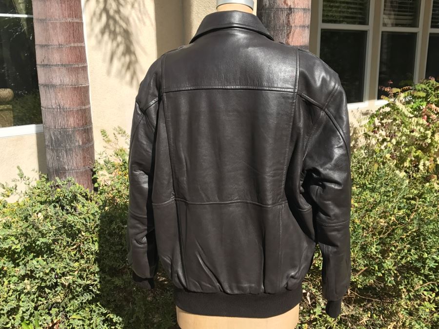 Men's Leather National Rifle Association NRA Life Member Jacket Size M [Photo 5]