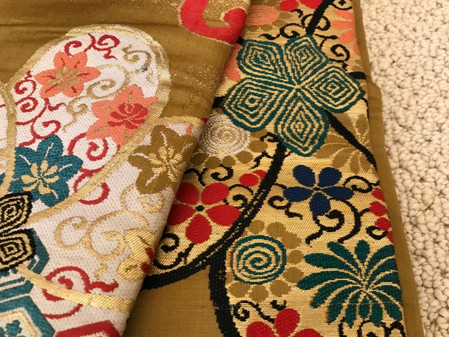 Vintage Japanese Kimono Robe And Belt With Note That It Had To Be Hidden During WWII [Photo 29]