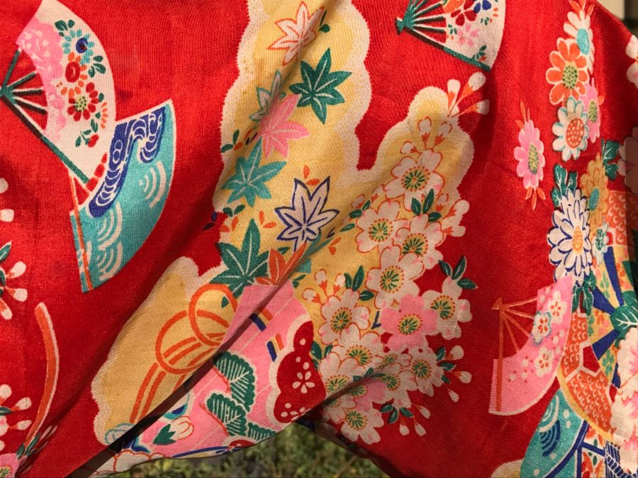 Vintage Japanese Kimono Robe [Photo 5]