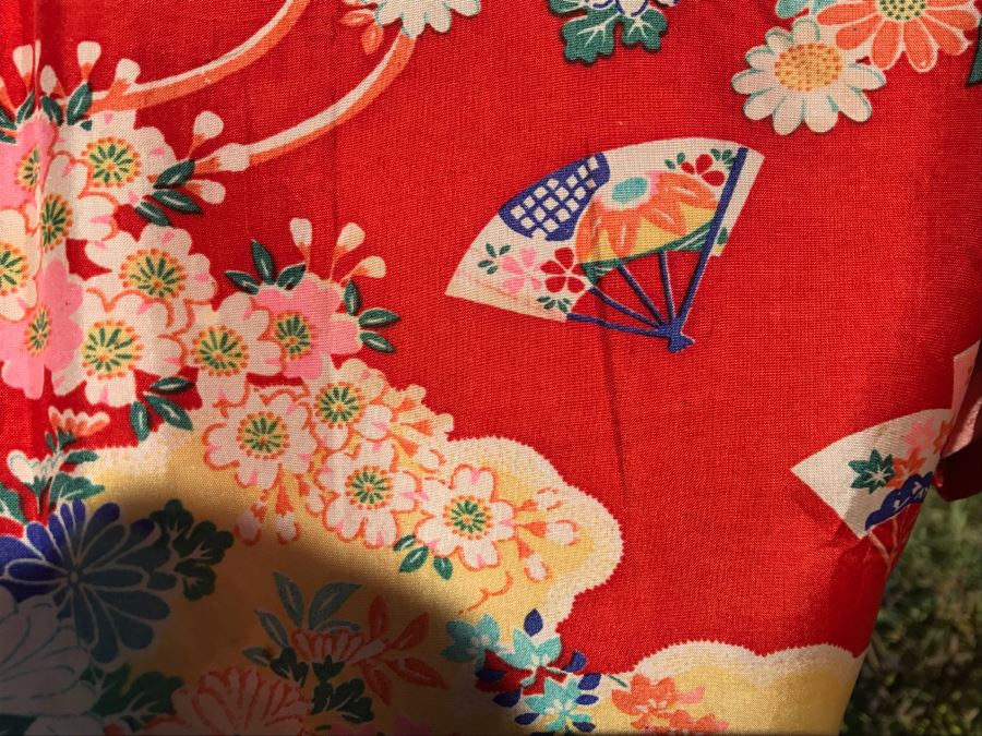 Vintage Japanese Kimono Robe [Photo 4]