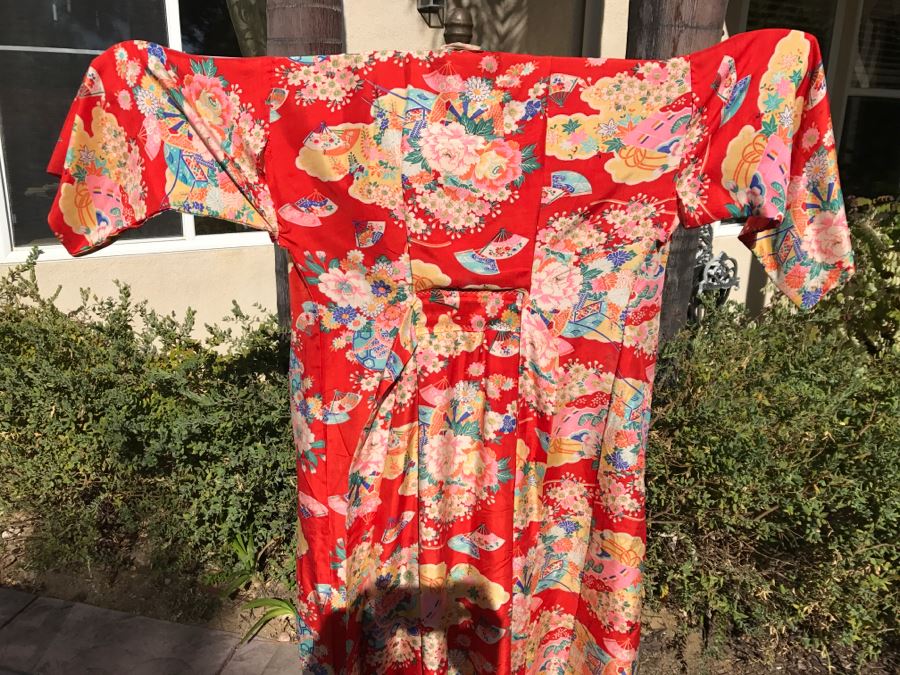 Vintage Japanese Kimono Robe [Photo 7]