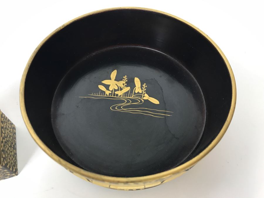 Collection Of Black And Gold Lacquerware Floral Motif [Photo 7]