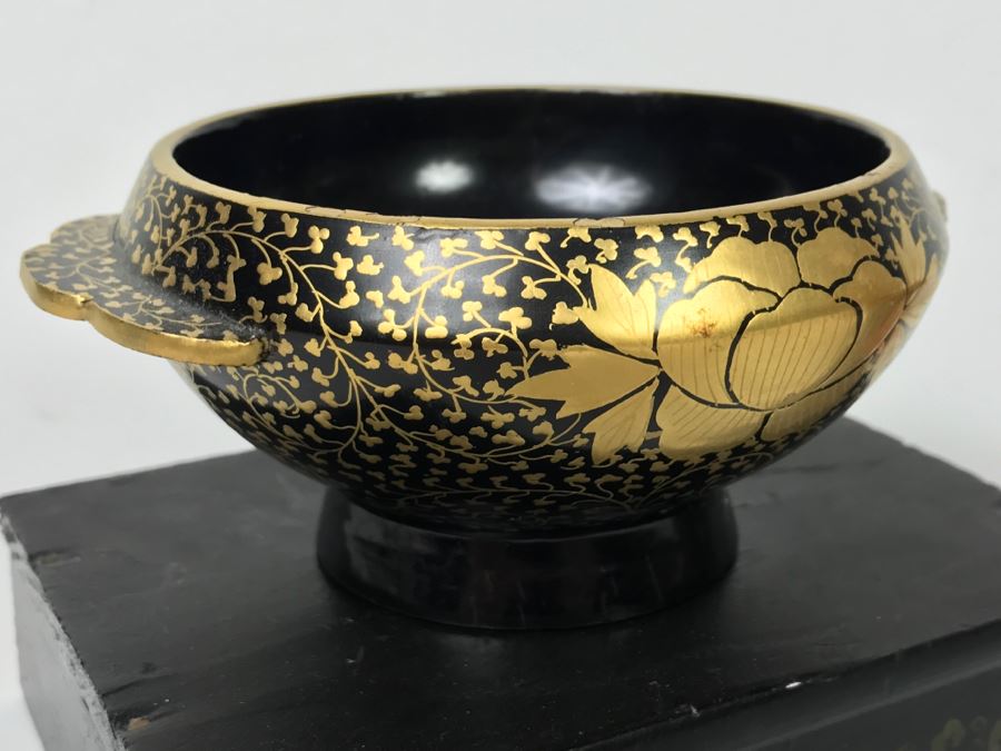 Collection Of Black And Gold Lacquerware Floral Motif [Photo 9]
