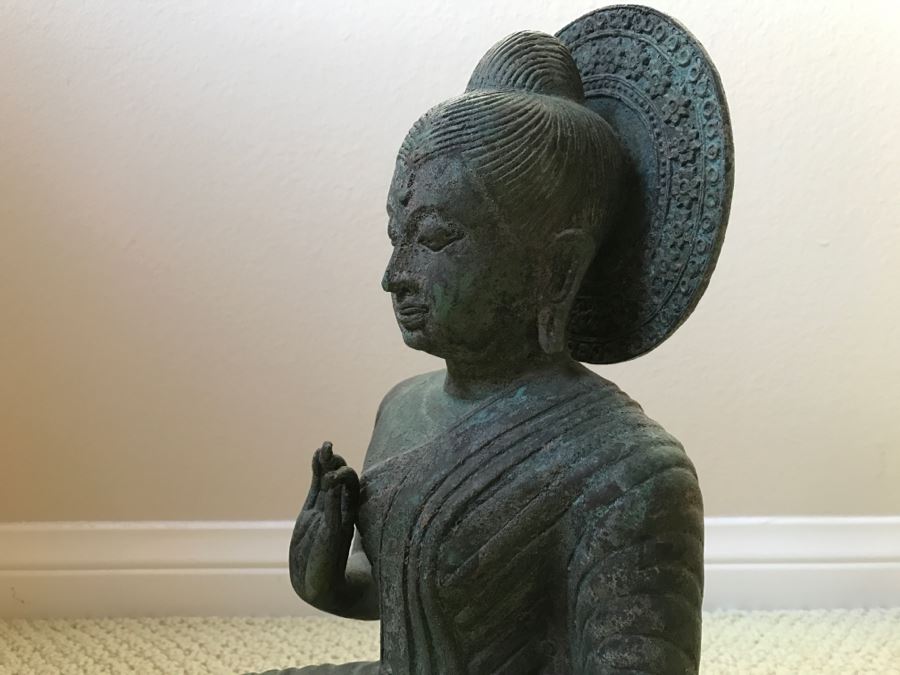 Metal Meditating Buddha Statue [Photo 18]