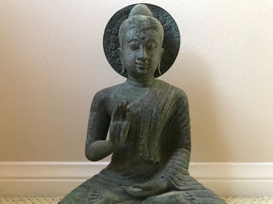 Metal Meditating Buddha Statue [Photo 6]