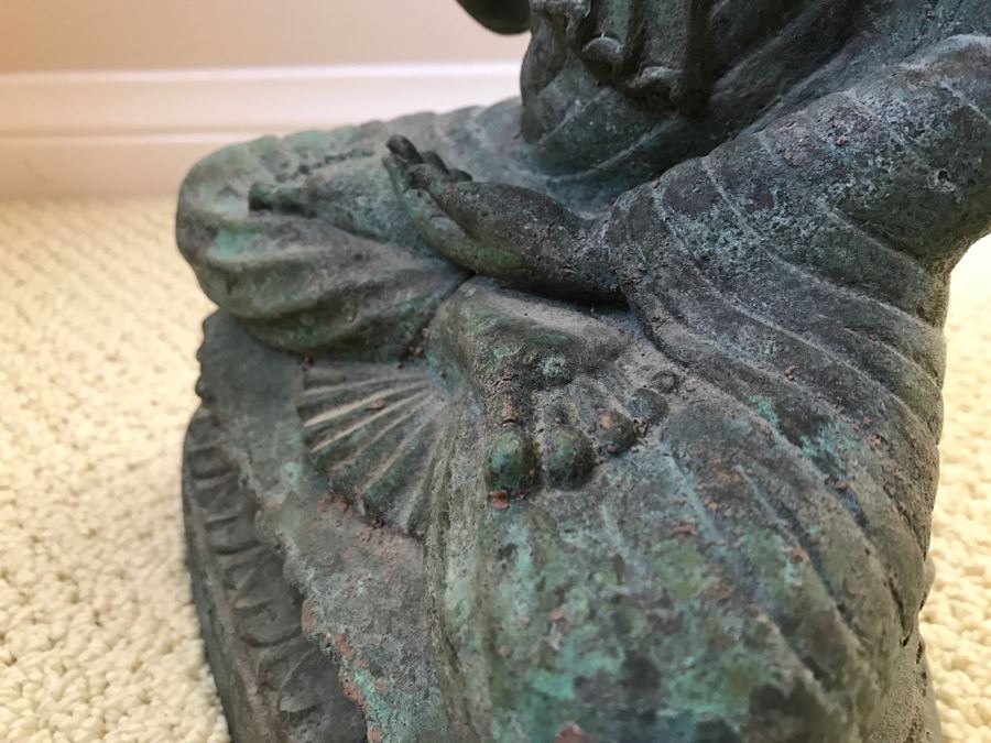 Metal Meditating Buddha Statue [Photo 16]