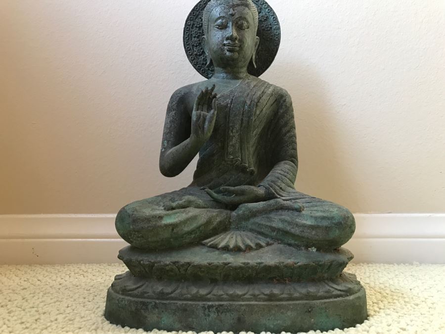Metal Meditating Buddha Statue [Photo 3]