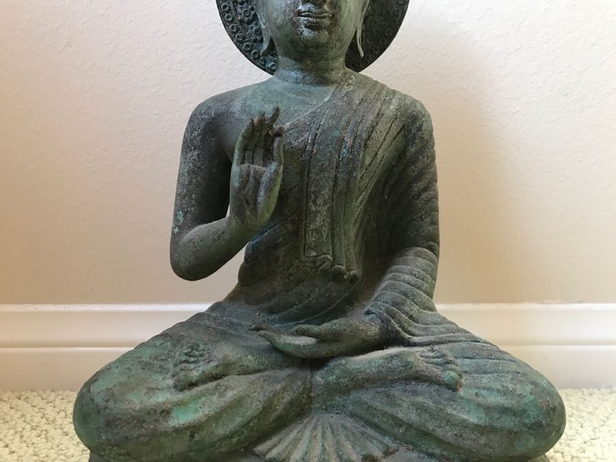 Metal Meditating Buddha Statue [Photo 5]