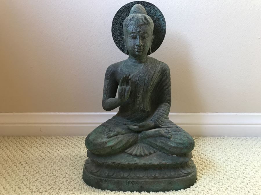 Metal Meditating Buddha Statue [Photo 2]
