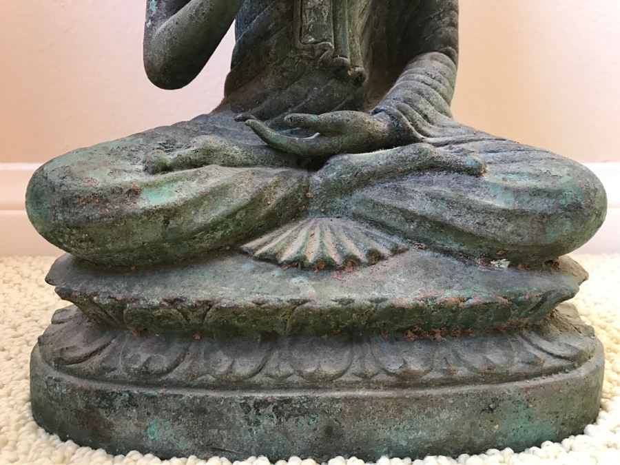 Metal Meditating Buddha Statue [Photo 4]