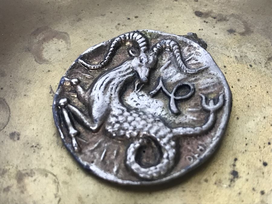 Vintage Brass Pocket Change Holder And Capricorn Pendant [Photo 5]