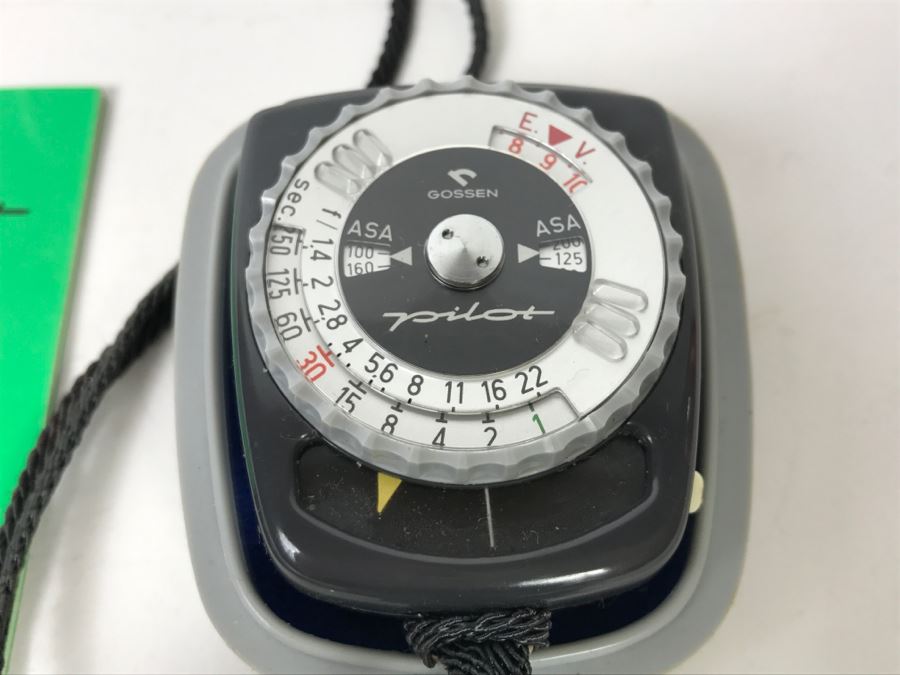 Vintage GOSSEN Pilot Model Precision Exposure Light Meter With Manual [Photo 4]