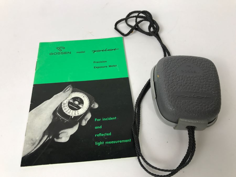 Vintage GOSSEN Pilot Model Precision Exposure Light Meter With Manual [Photo 2]