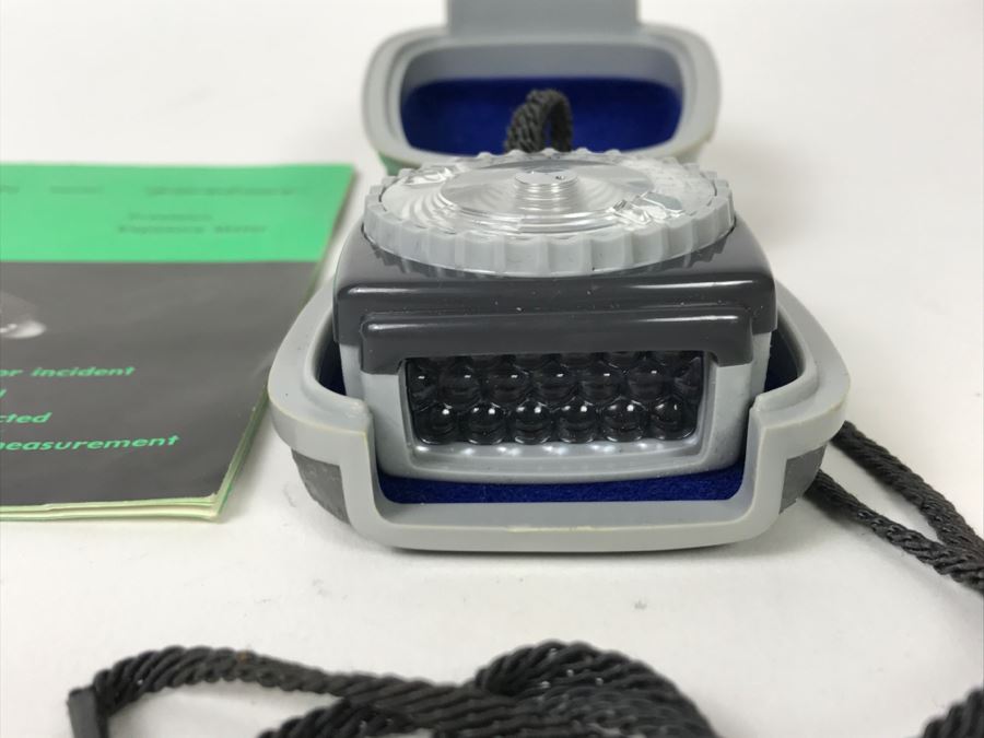 Vintage GOSSEN Pilot Model Precision Exposure Light Meter With Manual [Photo 6]