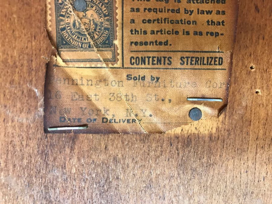 Stunning French Provincial Keyhole Desk With Vintage Chair 50'W X 19'D X 29.5'H [Photo 17]