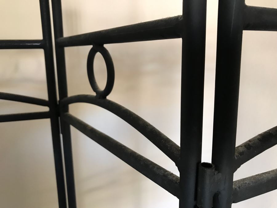 Wrought Iron 3-Panel Trellis Screen [Photo 3]