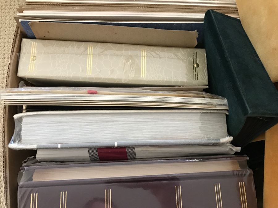 Lot Of Picture Albums [Photo 3]