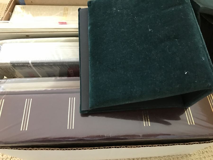 Lot Of Picture Albums [Photo 2]