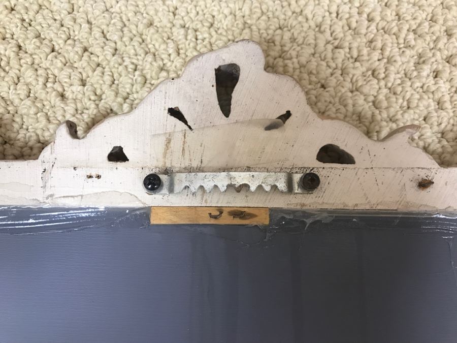 Nice Wooden Wall Mirror 12' X 19' [Photo 7]