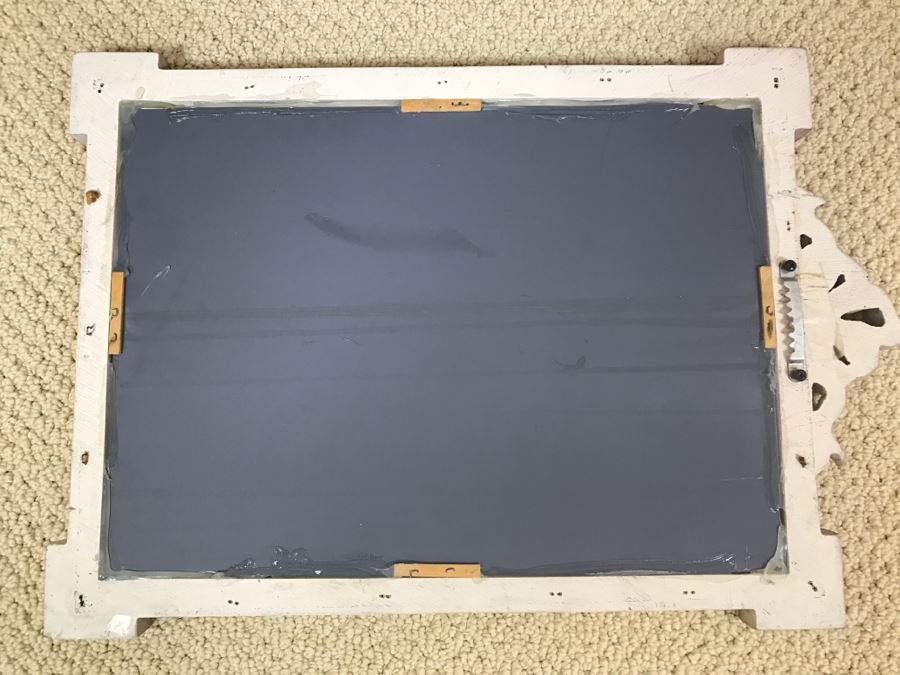 Nice Wooden Wall Mirror 12' X 19' [Photo 6]