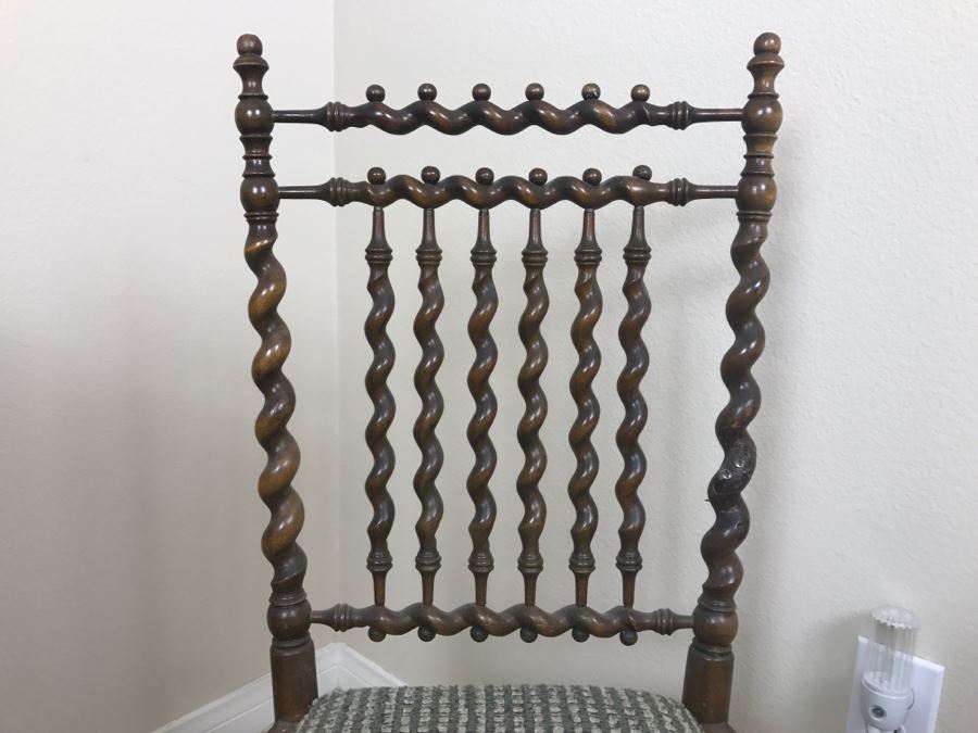 Vintage Barley Twist Chair - One Of The Back Supports Has Been Repaired [Photo 4]