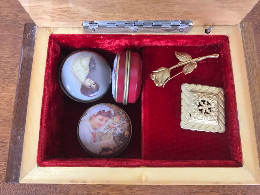 Vintage Italian Wooden Inlay Music Box Floral Motif With Rose Brooch And Trinket Boxes [Photo 2]