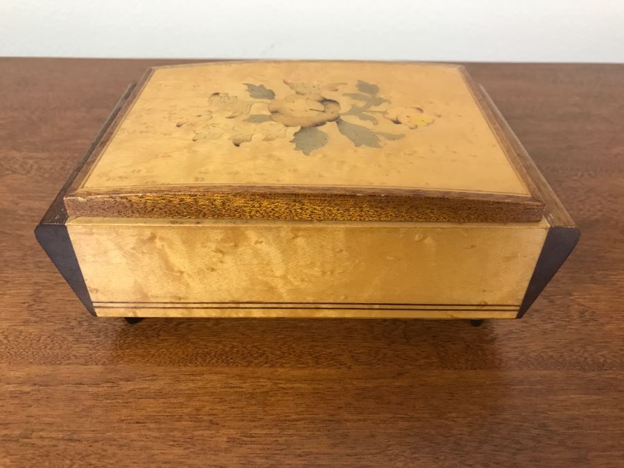 Vintage Italian Wooden Inlay Music Box Floral Motif With Rose Brooch And Trinket Boxes [Photo 3]