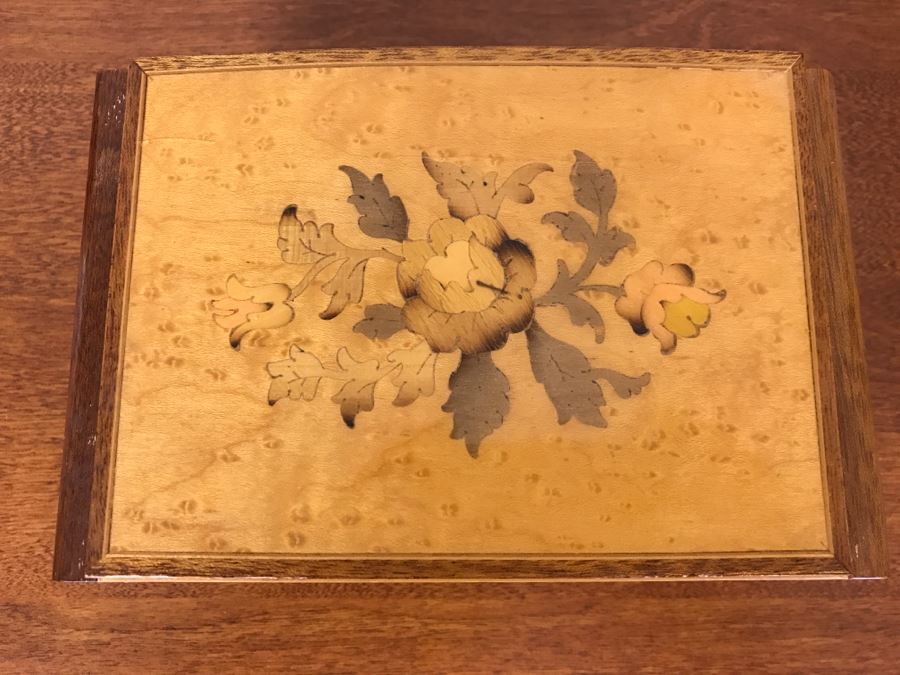 Vintage Italian Wooden Inlay Music Box Floral Motif With Rose Brooch And Trinket Boxes [Photo 4]
